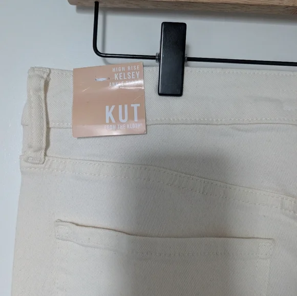 NWT Kut from the Kloth Kelsey High Rise Ankle Flare Jeans Ecru Raw Hem Size 10 - Picture 5 of 11